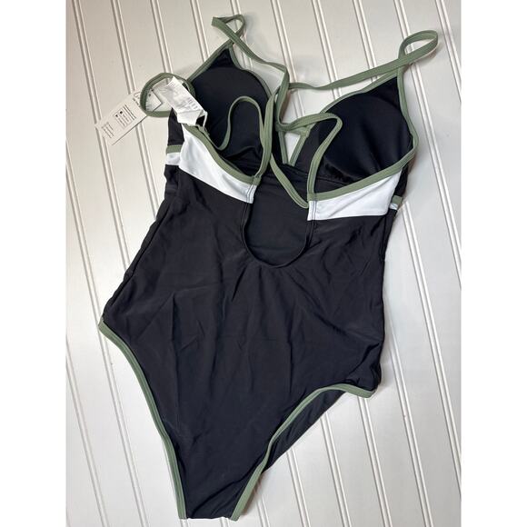NWT Cupshe One Piece Swimsuit Cheeky Keyhole & Ruched Twist Front Bundle Size S - Picture 6 of 6